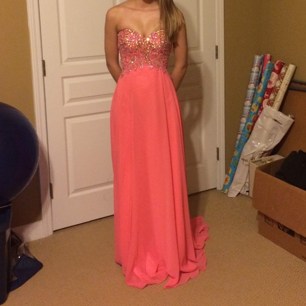Prom dress